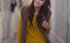 巨大的奶头被老头玩弄